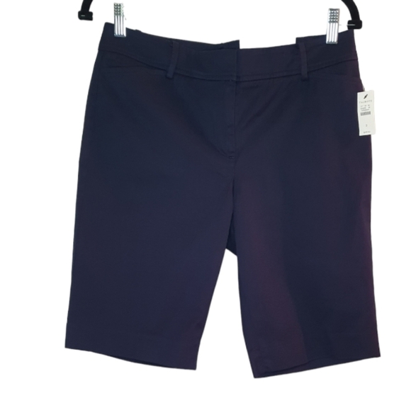 TALBOTS NWT The Perfect Short Twill Bermudas Navy Women's Size 4-6 - Picture 2 of 7